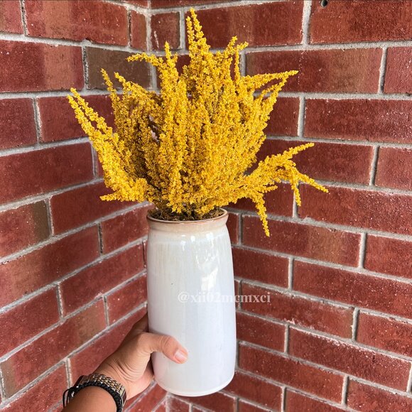 TARGET THRESHOLD LARGE GOLDENROD ARRANGEMENT IN CERAMIC POT - Picture 1 of 3